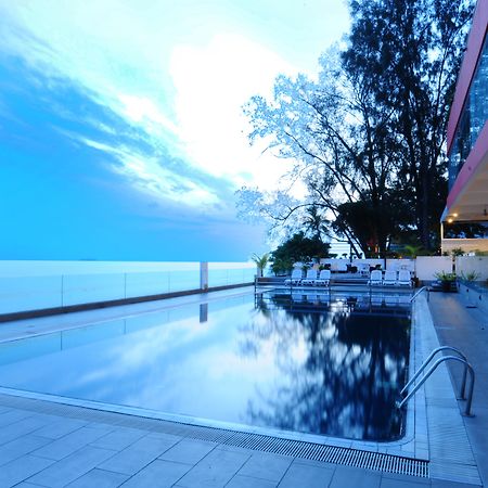 โรงแรม เซ็นทรัล ซีวิว ปีนัง แอท บีชฟรอนต์ ทานจุงบุงาห์ ภายนอก รูปภาพ