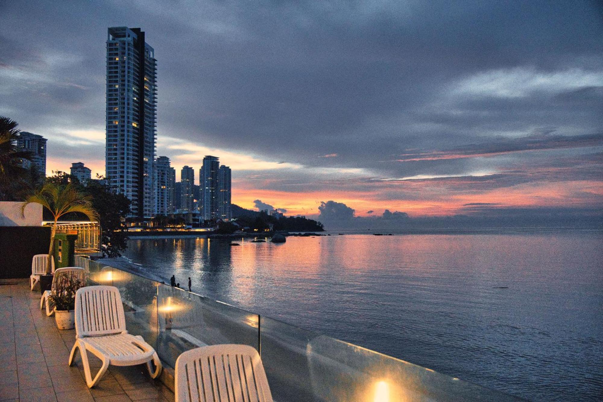โรงแรม เซ็นทรัล ซีวิว ปีนัง แอท บีชฟรอนต์ ทานจุงบุงาห์ ภายนอก รูปภาพ